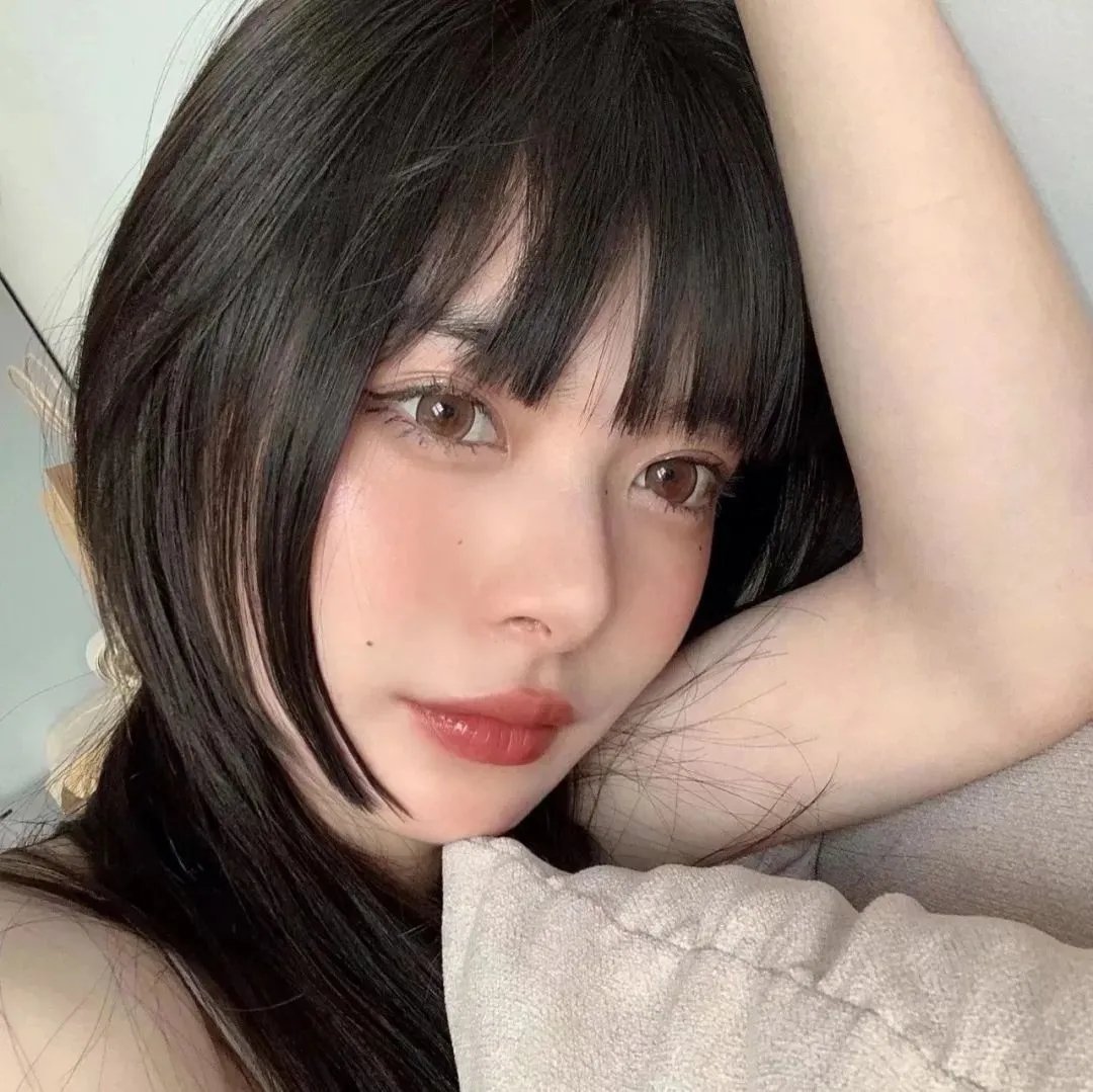 女孩不微笑